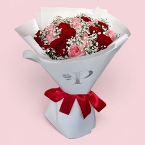 24 rosas combinadas con gypso