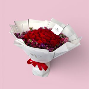 50 Rosas Rojas con Leticia