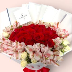 24 Rosas Rojas Con Astromelia Y Mini Rosa